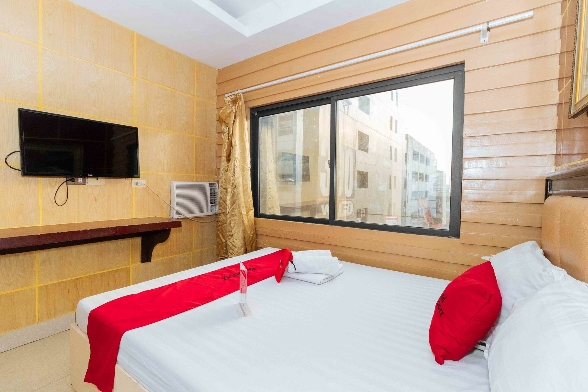 Reddoorz At Winter Hotel Araneta Quezon City Exteriör bild
